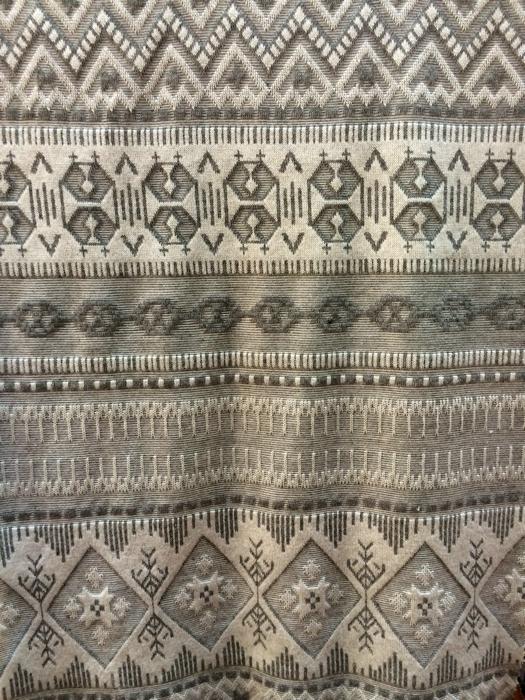 Loop transfer jacquard fabric