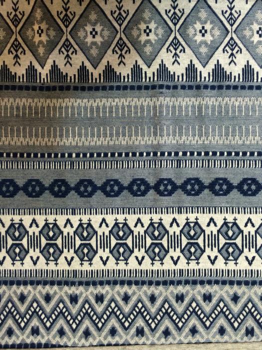 Loop transfer jacquard fabric